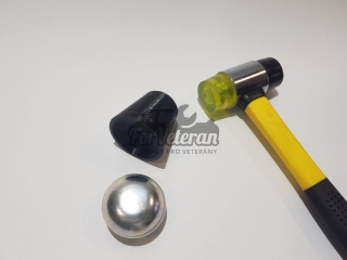 Narážeč víčka náboje kola ŠKODA 100, 110R, 105, 120, 130, Rapid